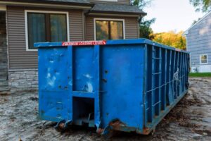 How Does a Dumpster Clean Out Work?