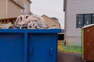What Are the Benefits of a Rubber Wheel Dumpster?